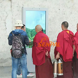 漫漫行程路迅豹戶外廣告機(jī)與長情相伴